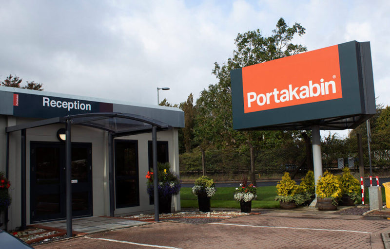 Portakabin, plush VIP male and female toilet facilities by Rearo
