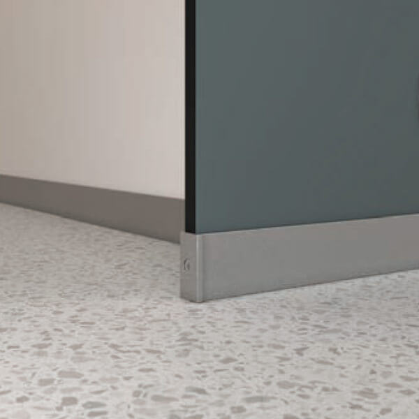 elevate front pilaster