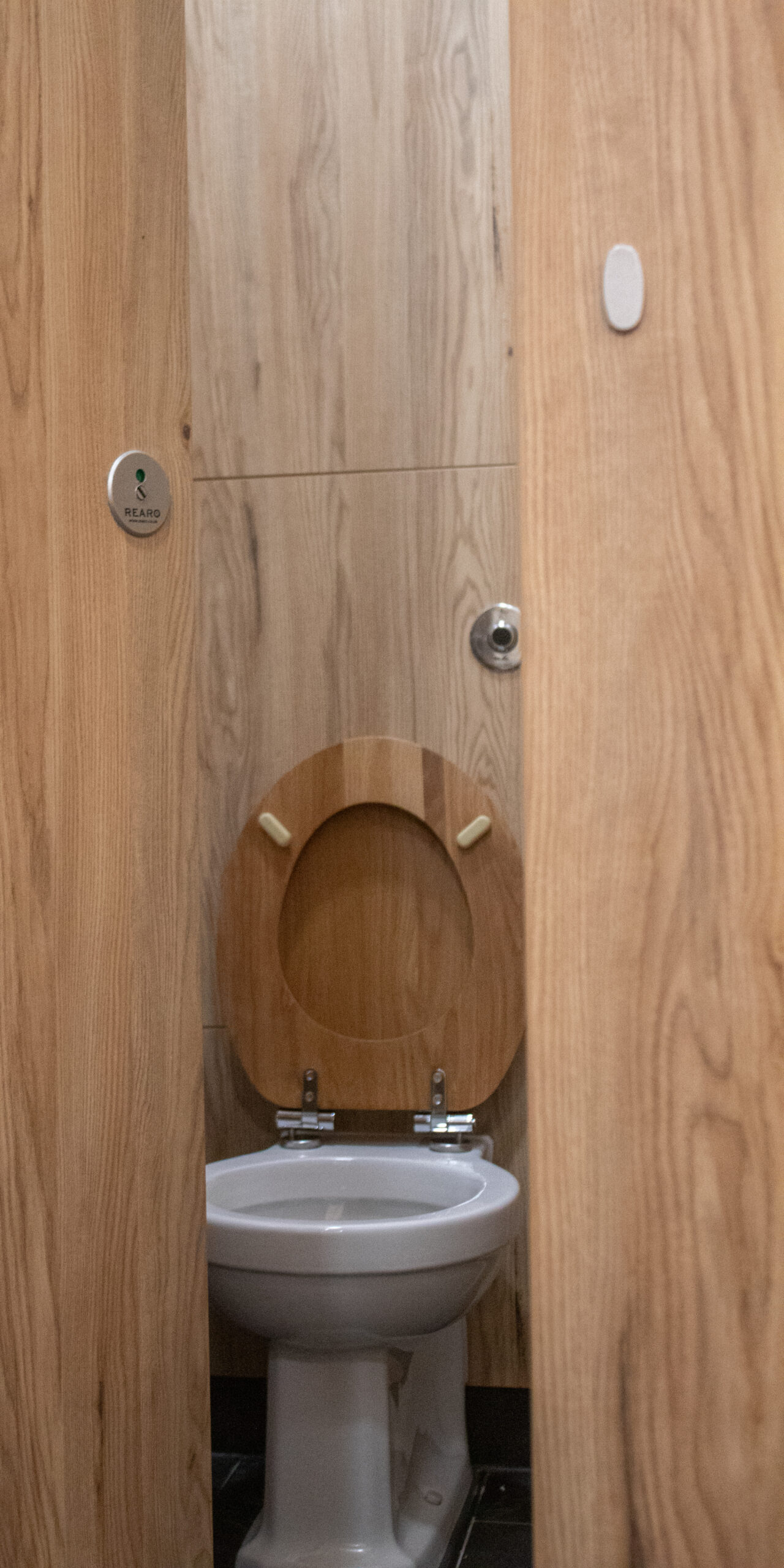 Edinburgh Castle   Women's Toilets 1